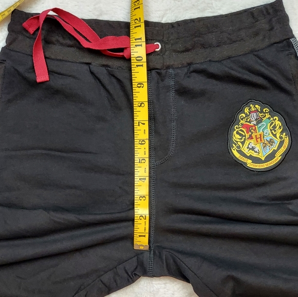 Harry Potter Hogwarts Universal Studios Black High Rise Joggers Size S - Picture 7 of 12